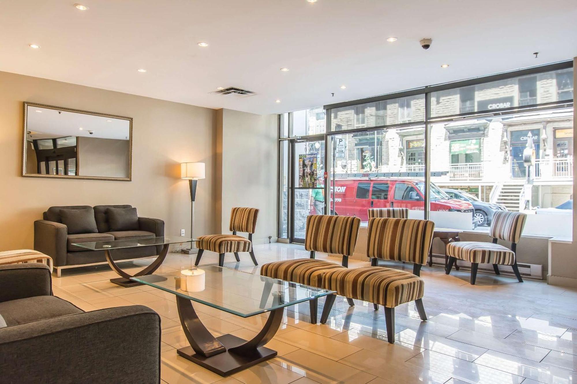 Comfort Suites Downtown Montreal Exterior foto